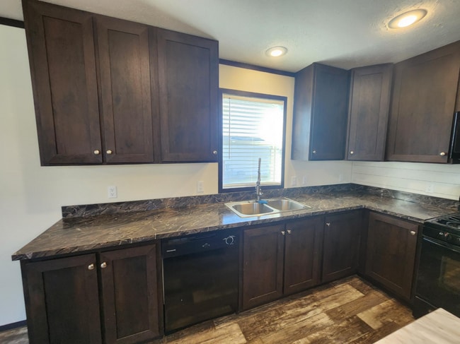 Foto del edificio - 3505 Cedar Loop