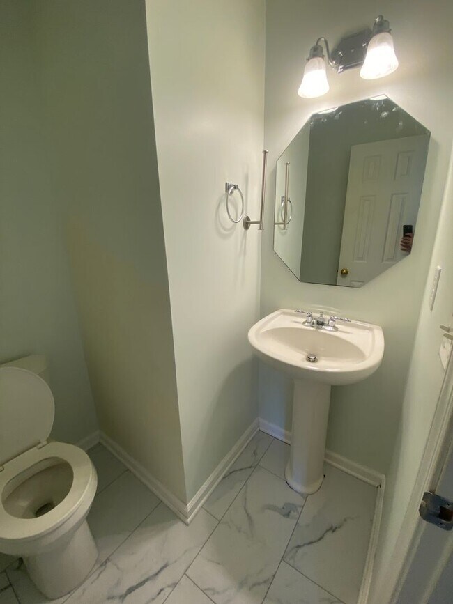 Building Photo - Coming Soon!!! Available March 27th!!!