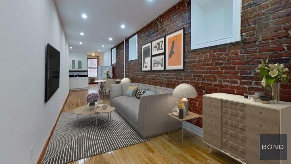 Foto principal - 772 9th Ave