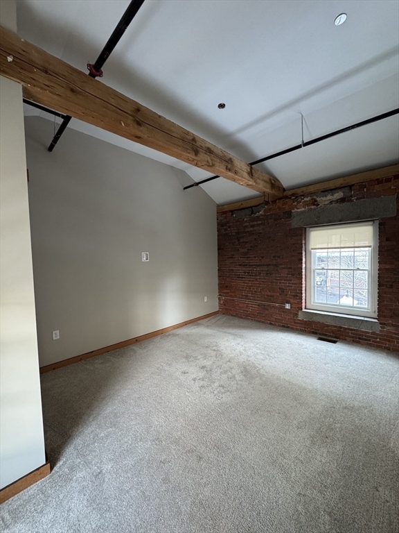 Building Photo - 58 13th St