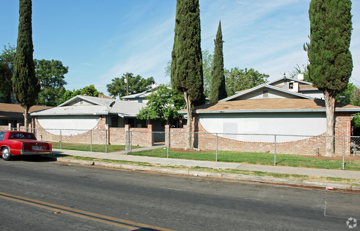 Building Photo - 355 N San Pablo Ave