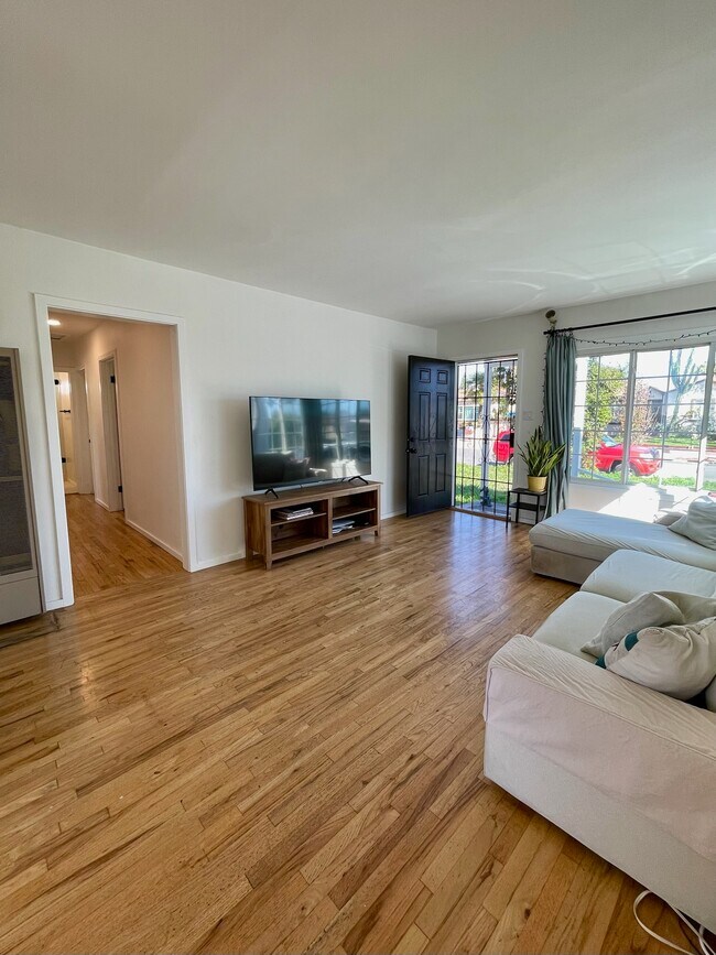 Sala de estar - 13219 Crossdale Ave