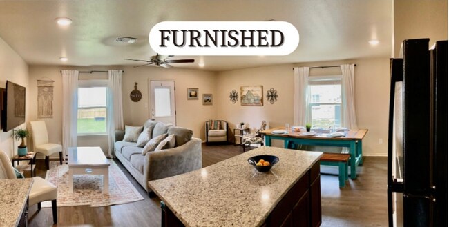 Foto del edificio - 1705 Clovis Dr