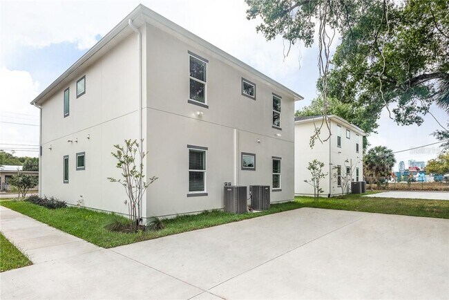 Building Photo - 2712 N Tampa St