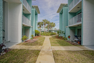 Somerset Oceanside Apartments photo'