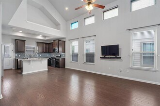 Building Photo - 905 Firebranch Trail
