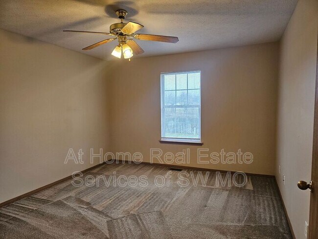 Foto del edificio - 4315 W La Siesta Ln