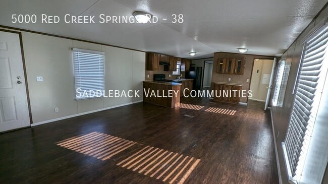 Building Photo - Spacious 3 Bedroom, 2 Bath Mobile Home for...