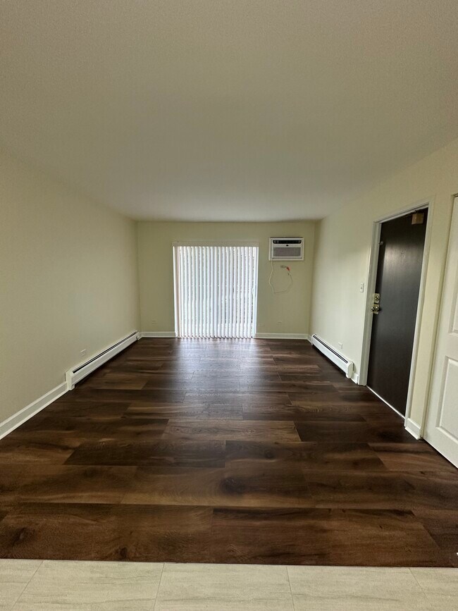 Foto del edificio - 705 Court of Spruce