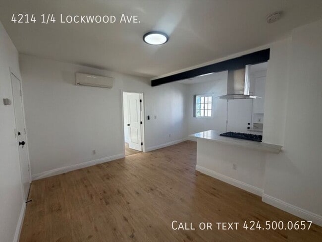 Foto del edificio - 4214 1/4 Lockwood Ave.-