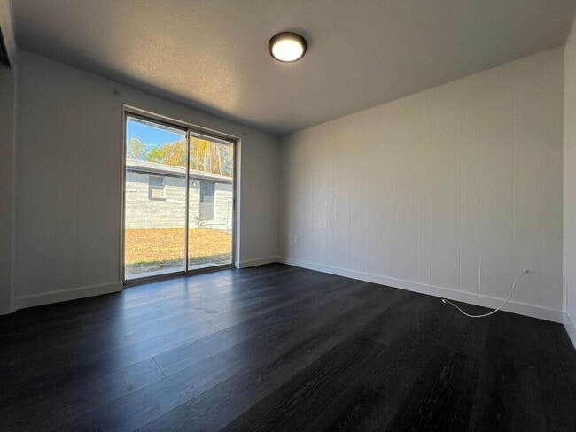 Photo - 9316 Grandfield Rd Apartment