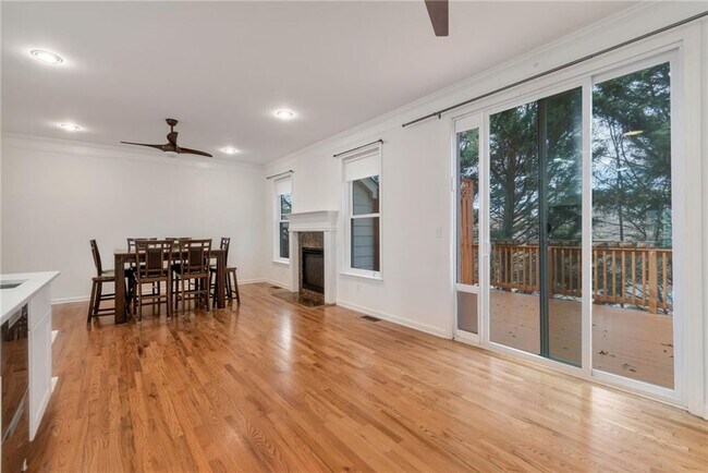 Building Photo - 1649 Emory Pl Dr NE