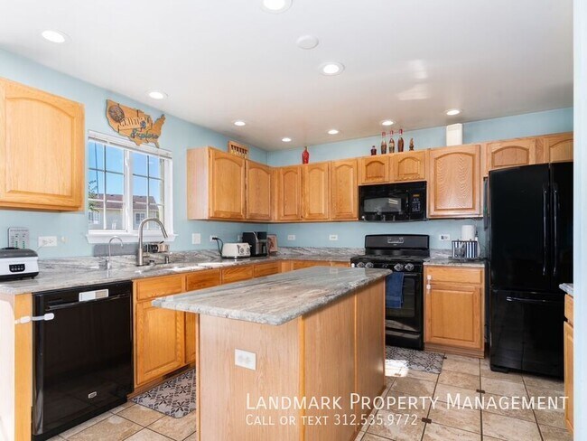 Foto del edificio - 20857 Brentwood Ct