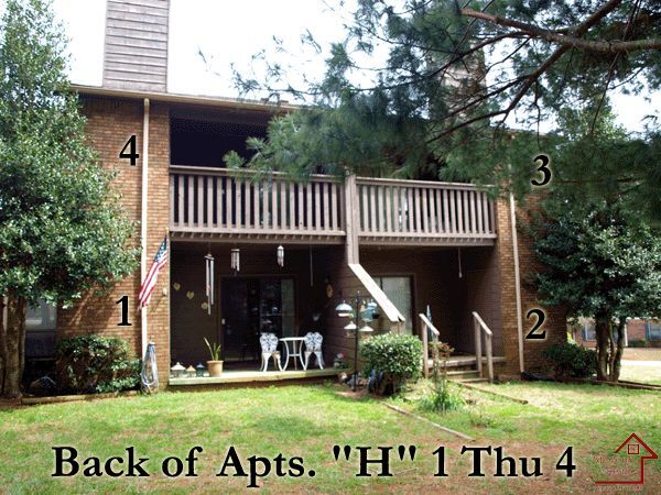 Building Photo - 409 Oriole Dr