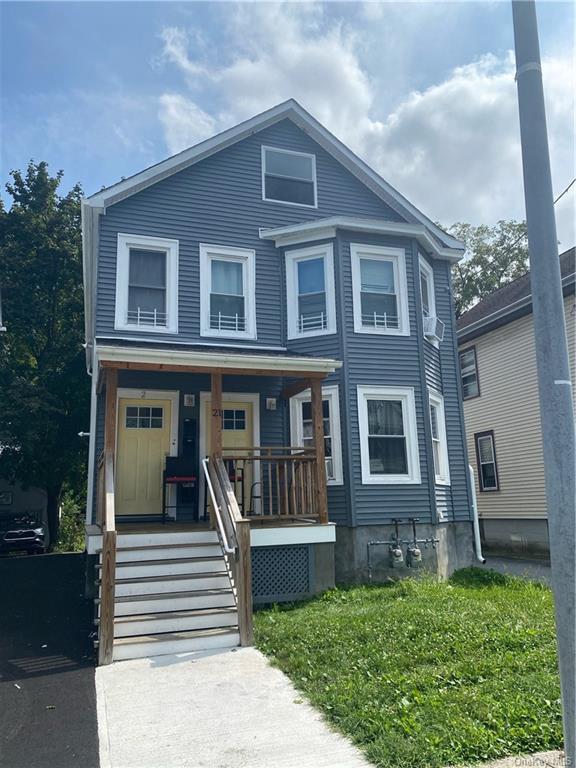 21 Hoffman Ave Unit 3, Poughkeepsie, NY 12603 Room for Rent in