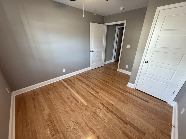 Foto del edificio - 402 Gunn St