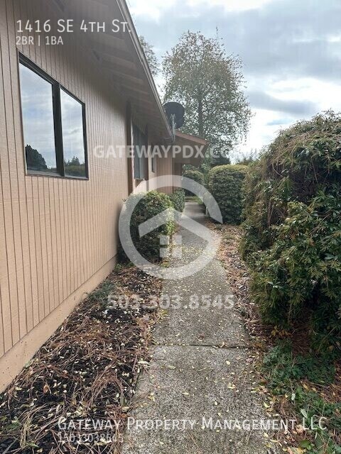 Foto del edificio - 1416 SE 4th St