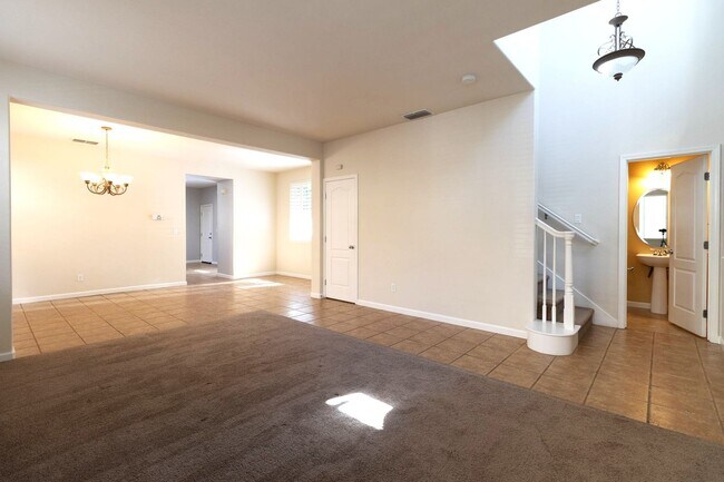 Foto del edificio - GREAT PRICE!!!- Mountain House-A Commuter'...