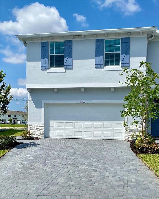Building Photo - 4163 Lagoon Shore Dr