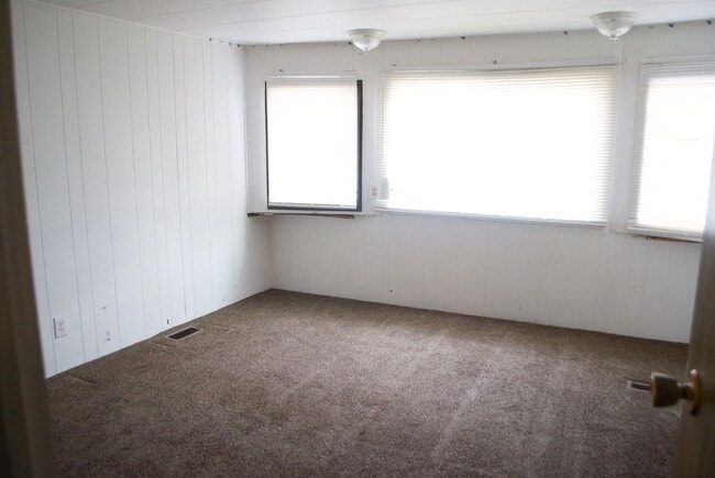 Building Photo - Charming 2 Bed, 1 Bath Home in Idaho Falls!