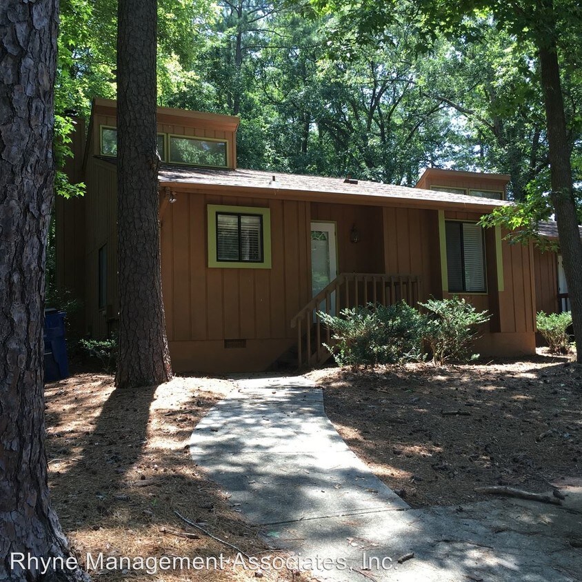 5912 Applewood Ln, Raleigh, NC 27609 Condo for Rent in Raleigh, NC