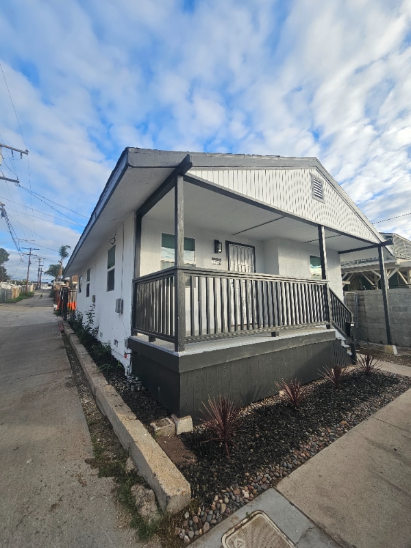 Foto del edificio - 3728 Franklin Ave