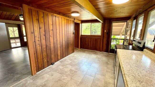 Building Photo - 59-318 Pupukea Road