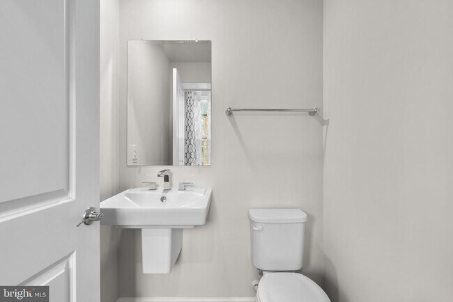 Building Photo - 9271 Wood Violet Ct