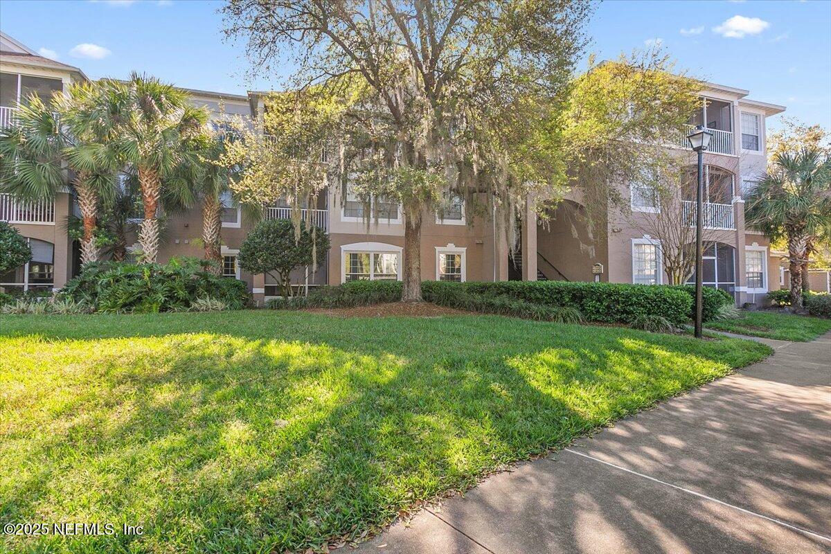 Foto principal - 10550 Baymeadows Rd