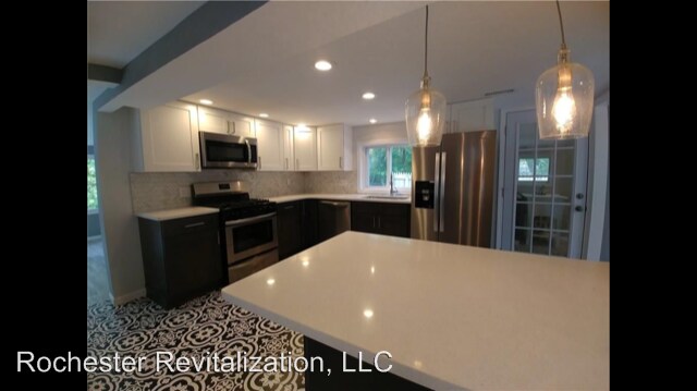 Building Photo - 3 br, 2 bath House - 130 Cobb Terr