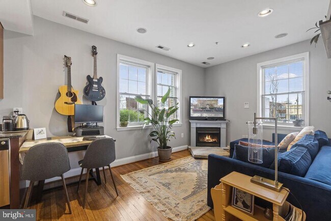 Foto del edificio - 410 15th St NE