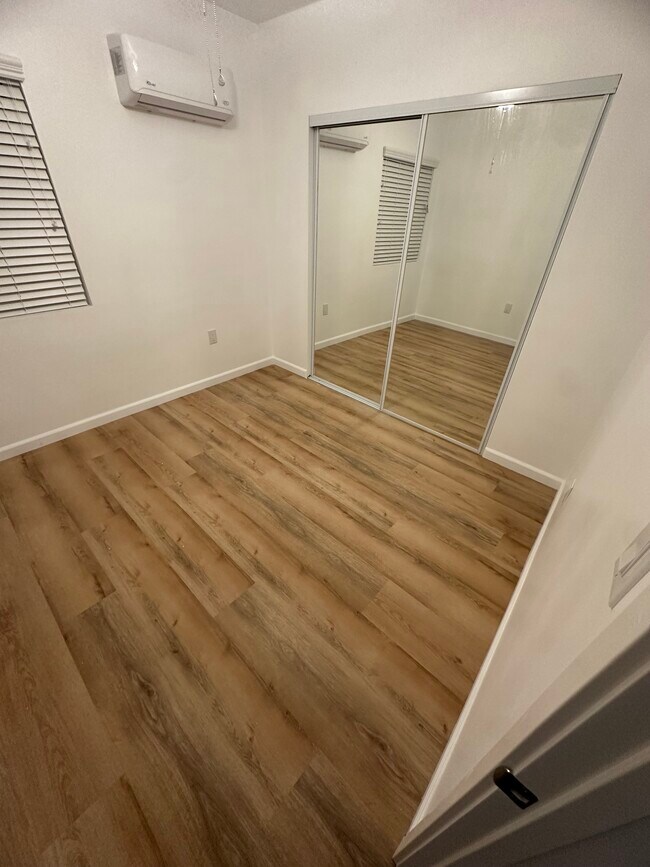 Foto del edificio - 1725 Orizaba Ave