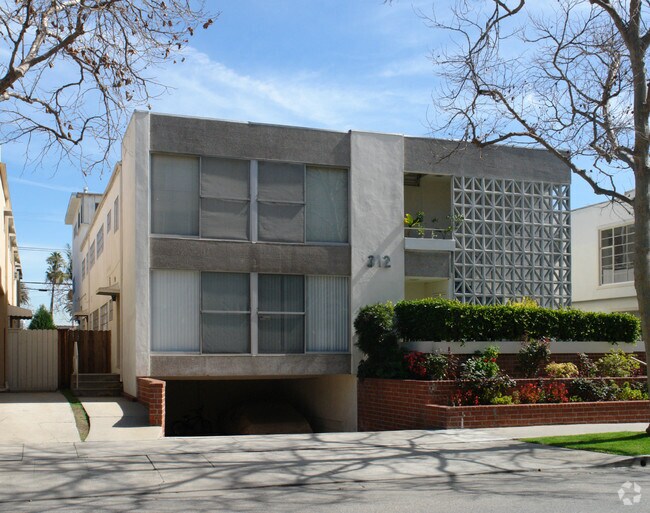 Foto del edificio - 312 S Rexford Dr