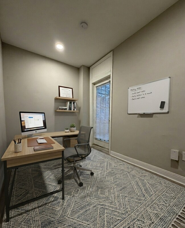 Foto del edificio - 101 S Victoria Ave