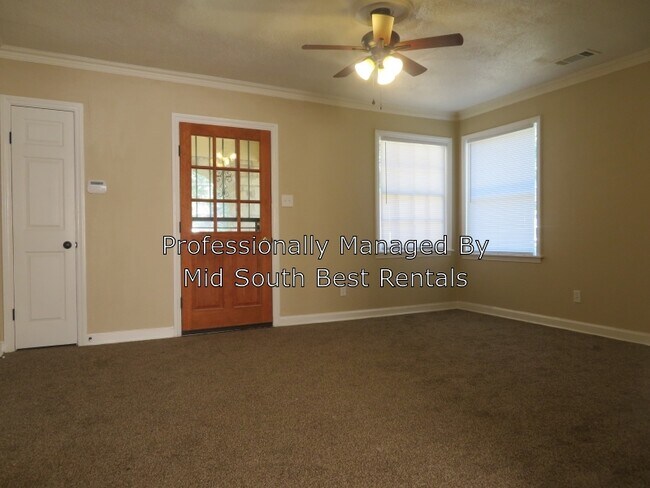 Building Photo - 3368 E Rosita Cir