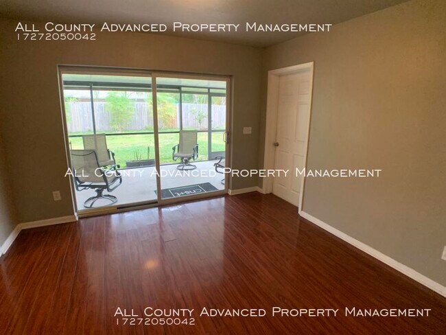 Building Photo - 1368 Lotus Dr S