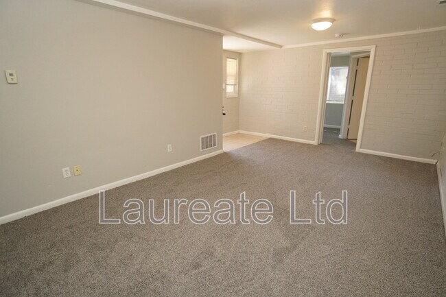 Foto del edificio - 6065 W 39th Pl