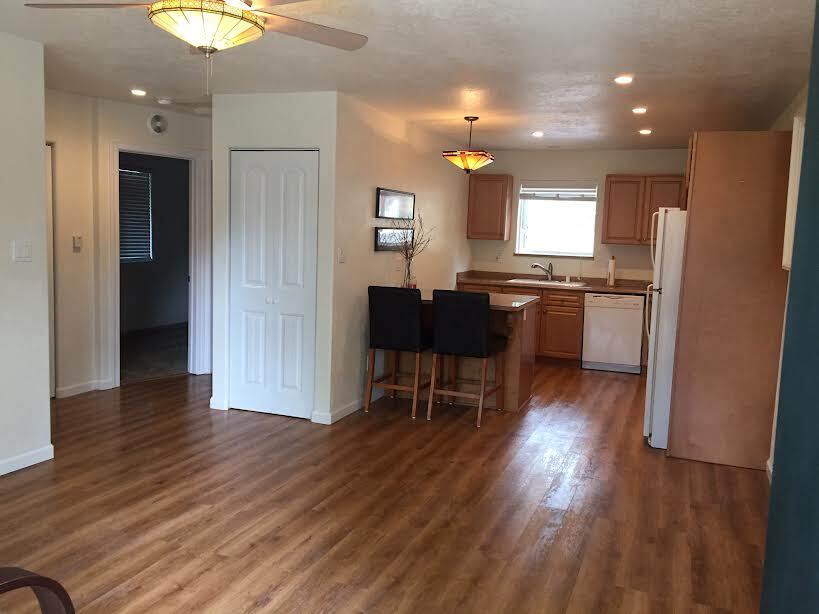 Foto principal - 2191 Dunlap Dr