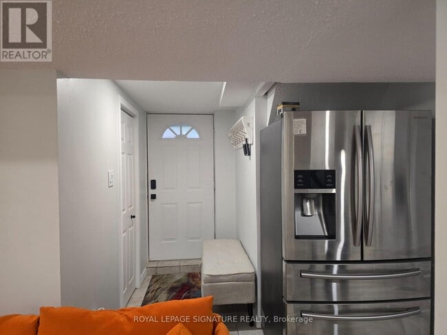 Building Photo - 211 Glen Hill Dr