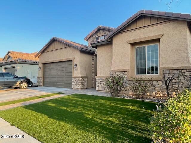 Foto principal - 1911 E Horseshoe Dr