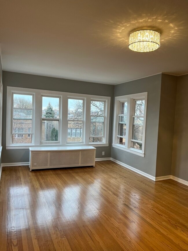 Foto del edificio - 6134 N Campbell Ave