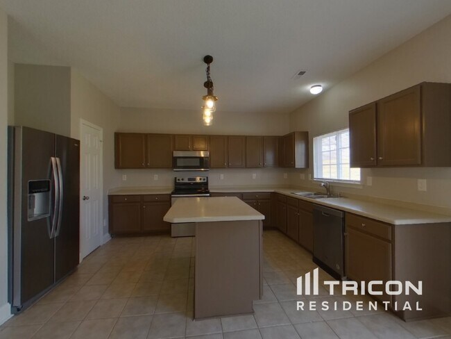 Building Photo - 4327 Stone Mountain Drive Gastonia NC