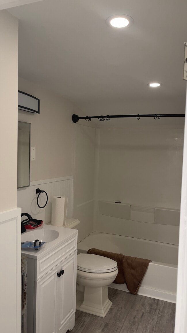 Bathroom - 2628 Clinton St
