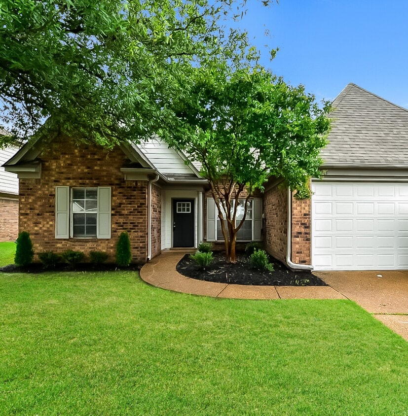 5470 Mallard Park Blvd, Walls, MS 38680 House Rental in Walls, MS