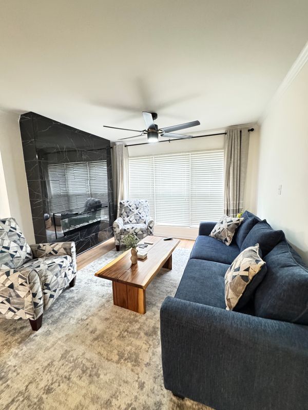 Building Photo - 2680 Greentree Dr SE