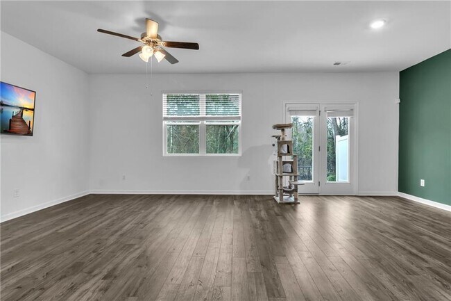 Foto del edificio - 1560 Gray Br Ct