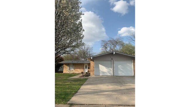 Building Photo - 4213 Upland Way