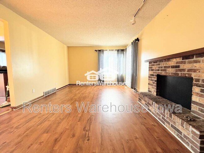 Foto del edificio - 4541 50th St