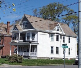 Building Photo - 1381 Union St