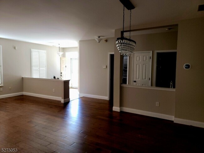 Foto del edificio - 47 Tannery Hill Dr